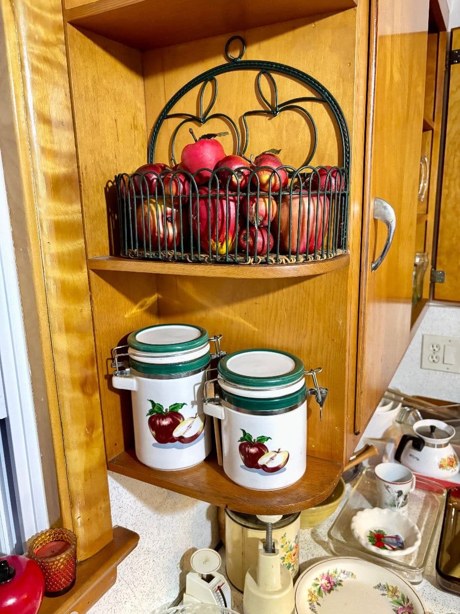 COOPER TWP ESTATE SALE! Vintage Clothing, Collectibles, LPs, Tools, JD Mowers and MORE! photo 12