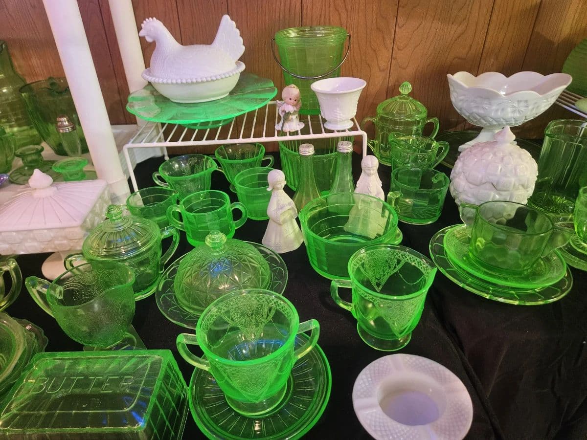 VINTAGE BANGER - a ton of Vaseline Glass, vintage Tonka Toys, Sports Memorabilia, Custom Jewelry photo 5
