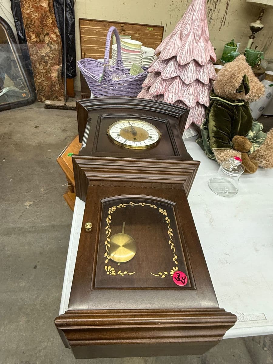 Huge annual off site estate sale photo 5