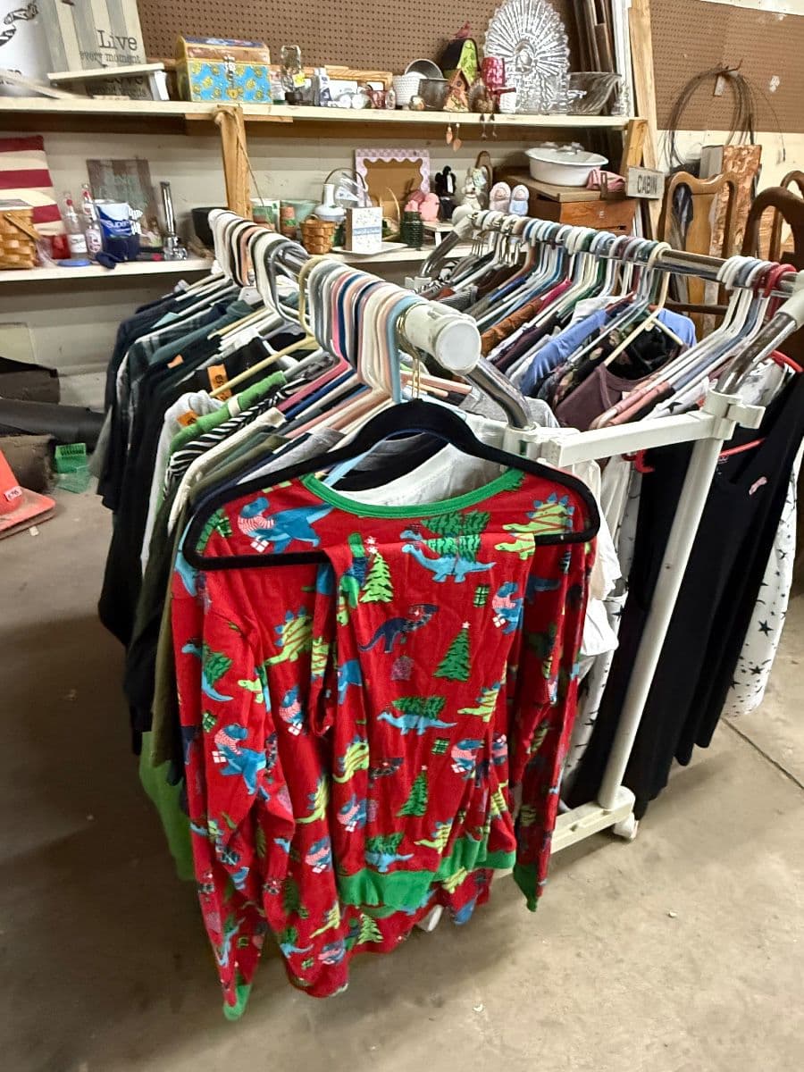 Huge annual off site estate sale photo 8