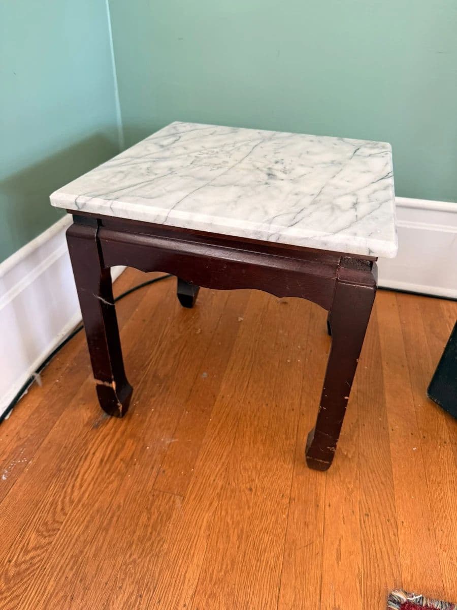Luxury finds in Leschi - Furniture, Louis Vuitton, Hermes, Tiffany and more! photo 5