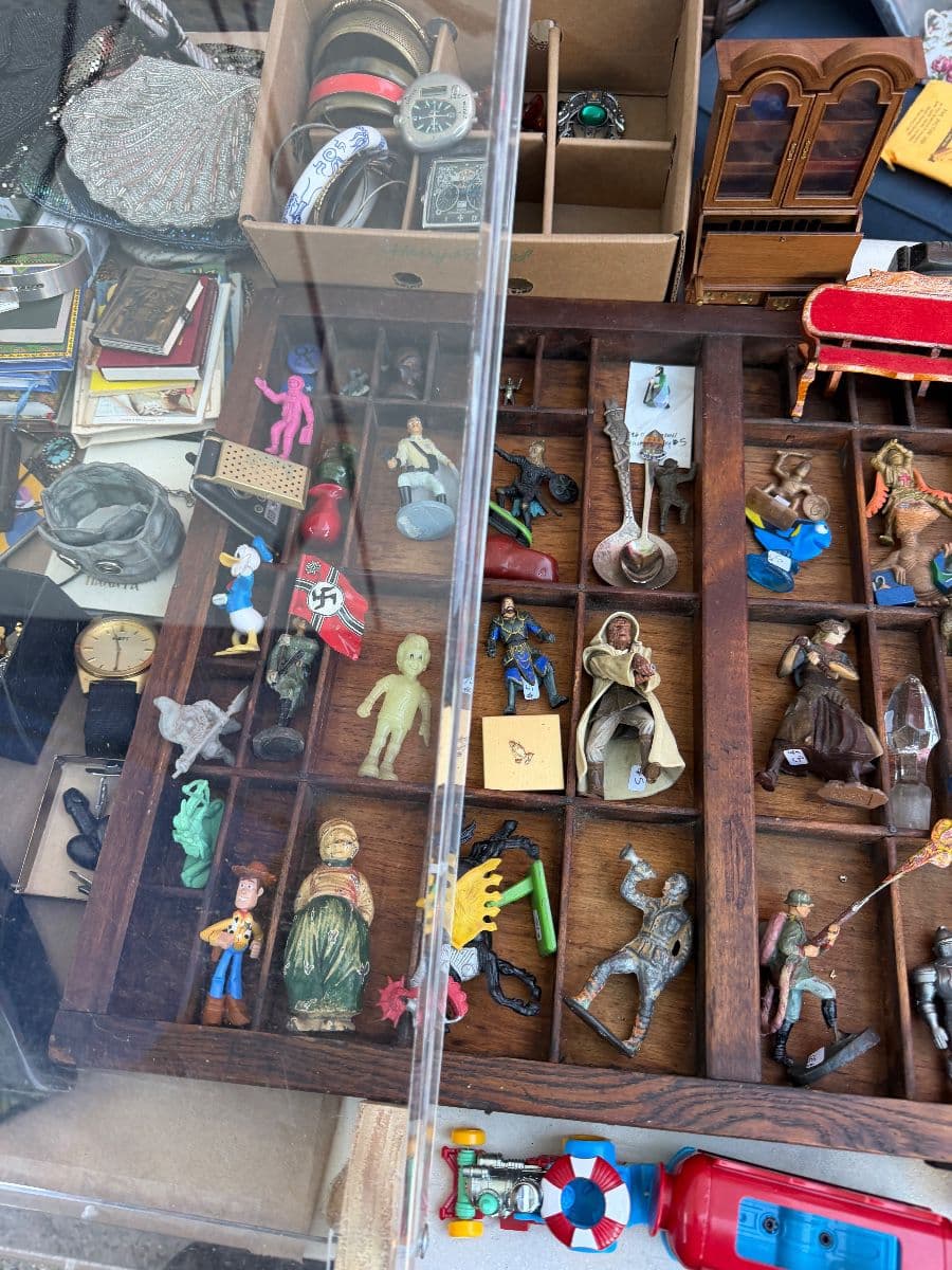 Art Restoration sci-fi, vintage nerd at studio over 40 years unique sale photo 4