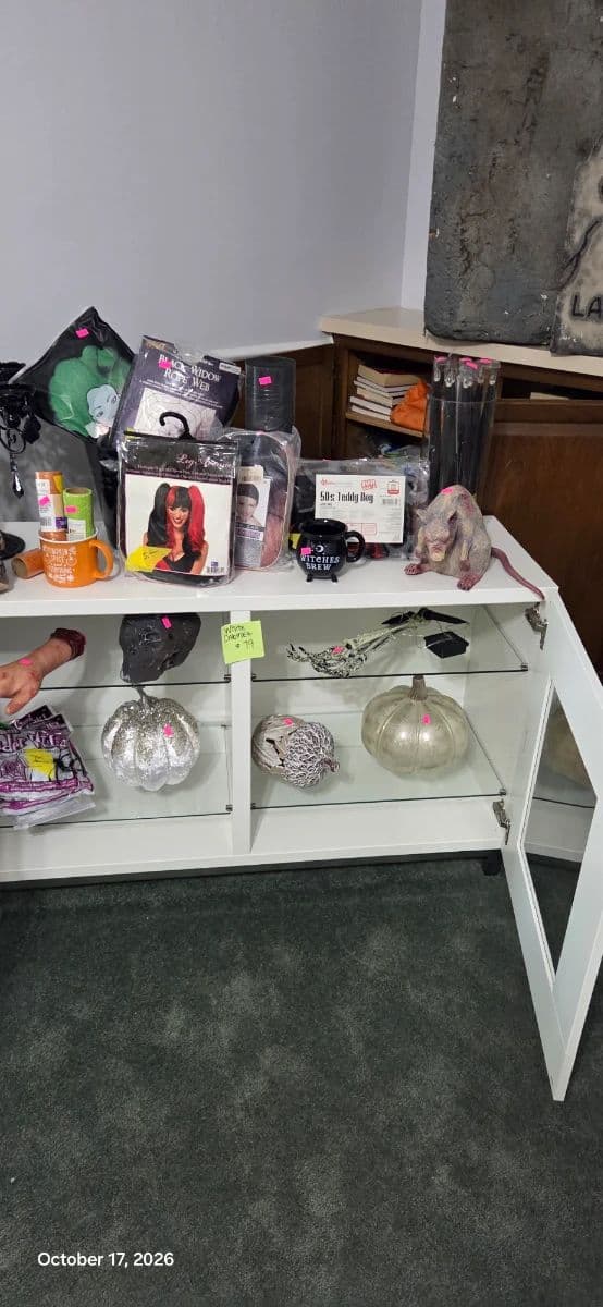 Dyer Tools Halloween & More Estate Sale!!!!! photo 12