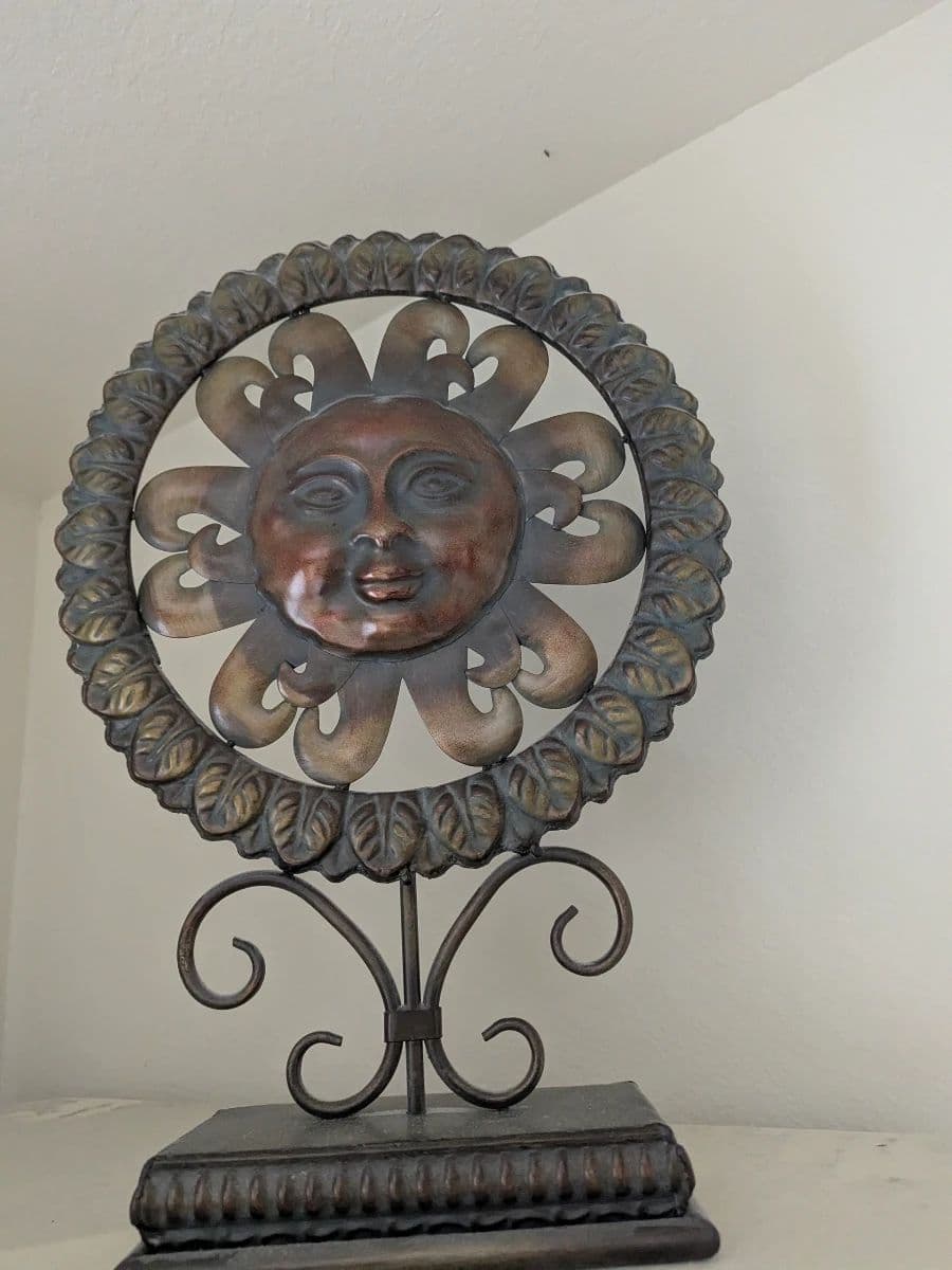 Cottage Flare Estate Sale photo 7