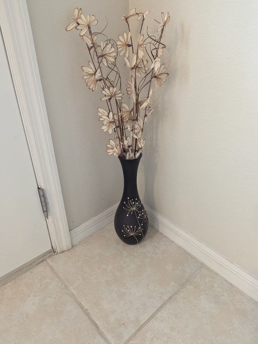 Cottage Flare Estate Sale photo 3