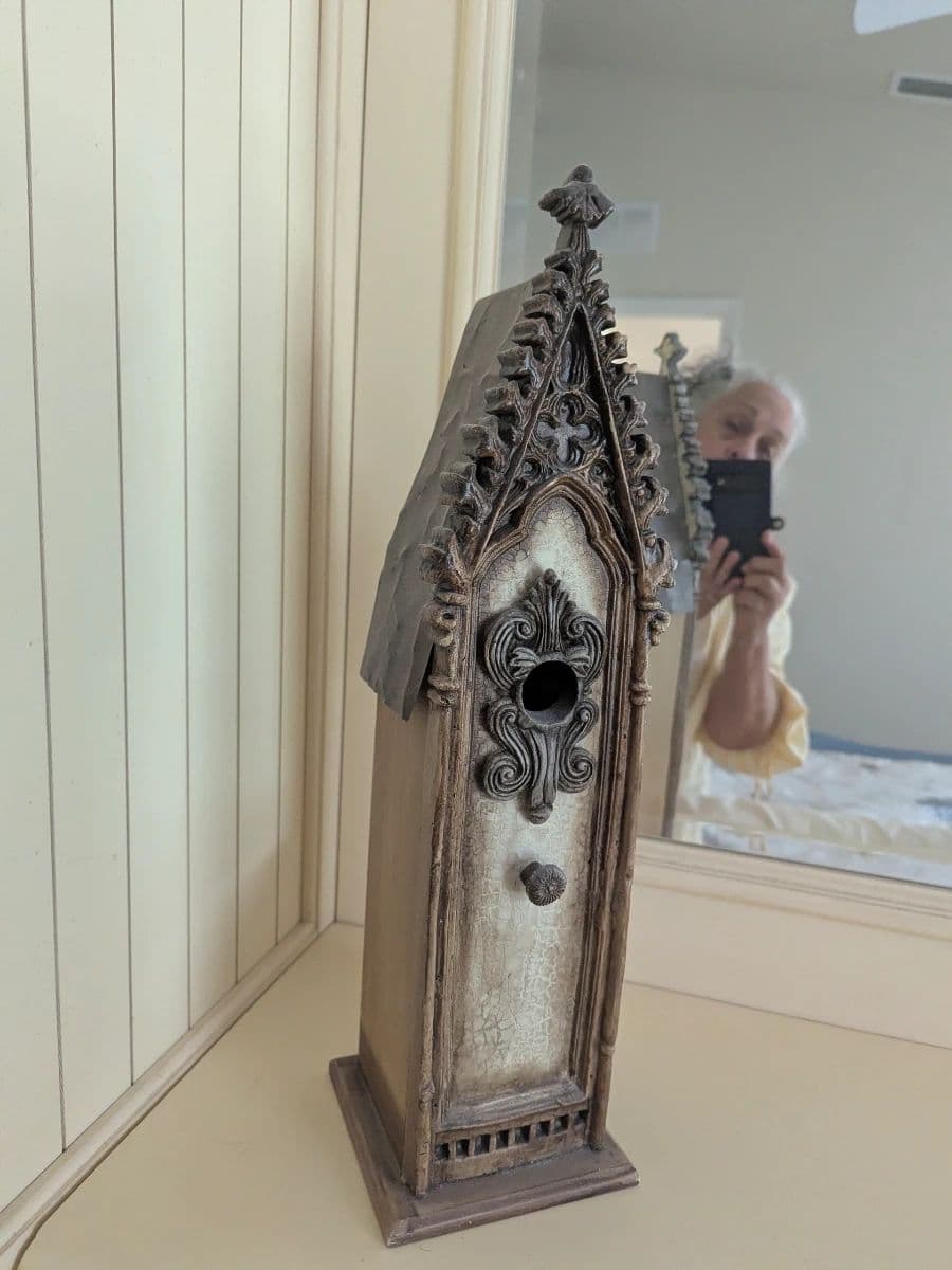 Cottage Flare Estate Sale photo 5