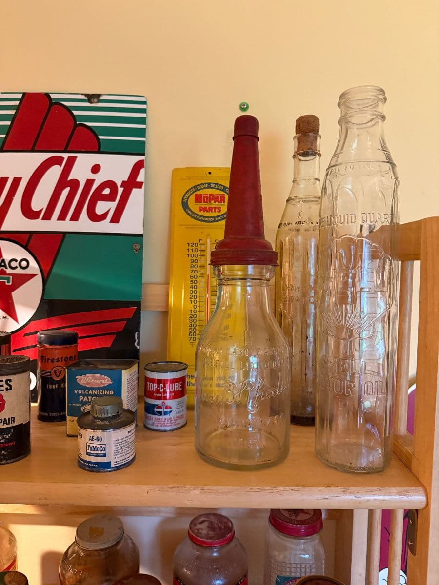 FARMINGTON HILLS HOT ROD GAS & OIL COLLECTIBLE SALE photo 4