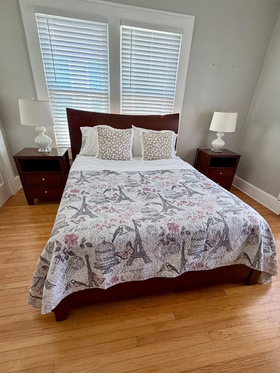 Castaway Has A Beautiful Sale in St. Pete! photo 12