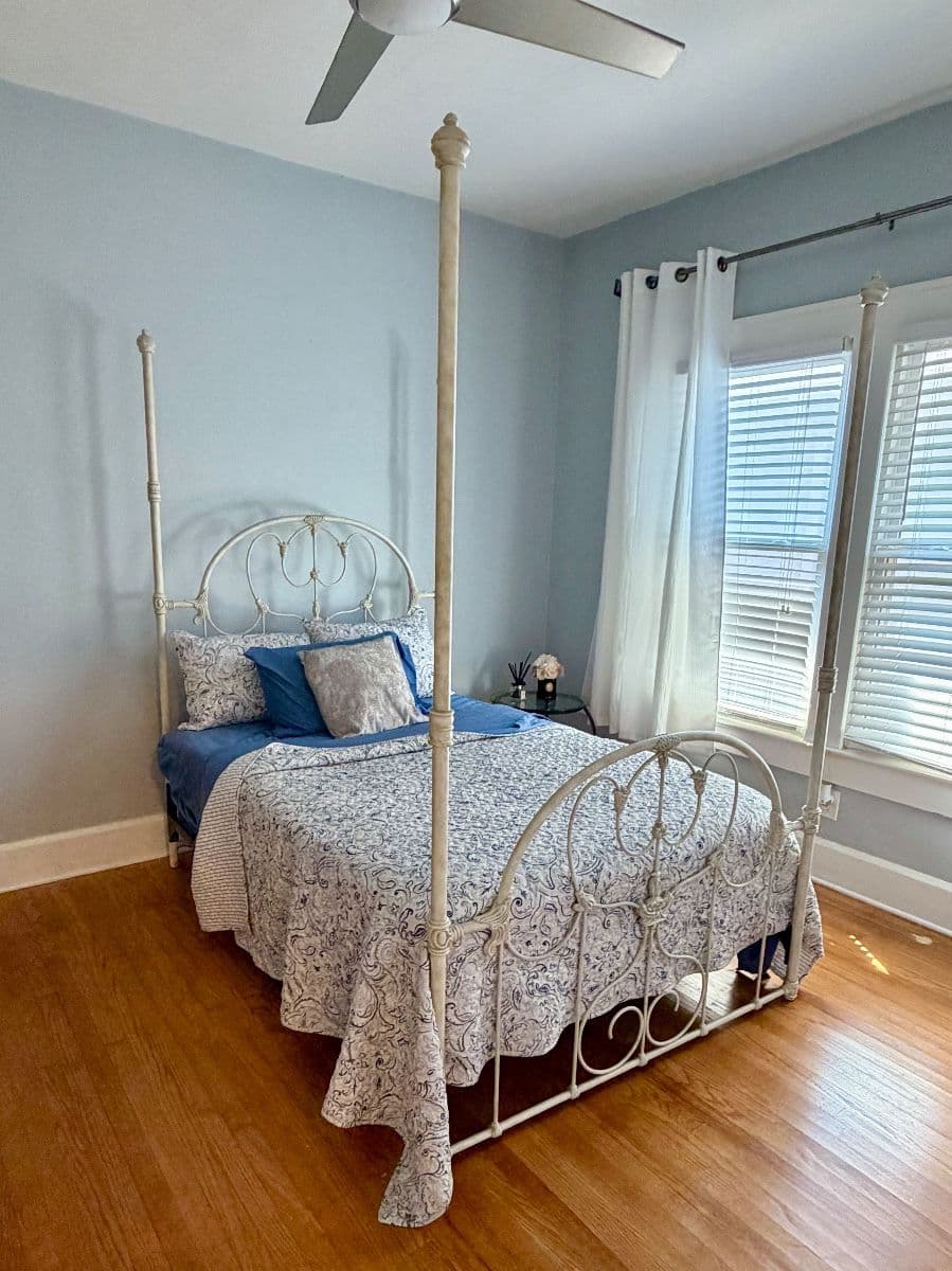 Castaway Has A Beautiful Sale in St. Pete! photo 11