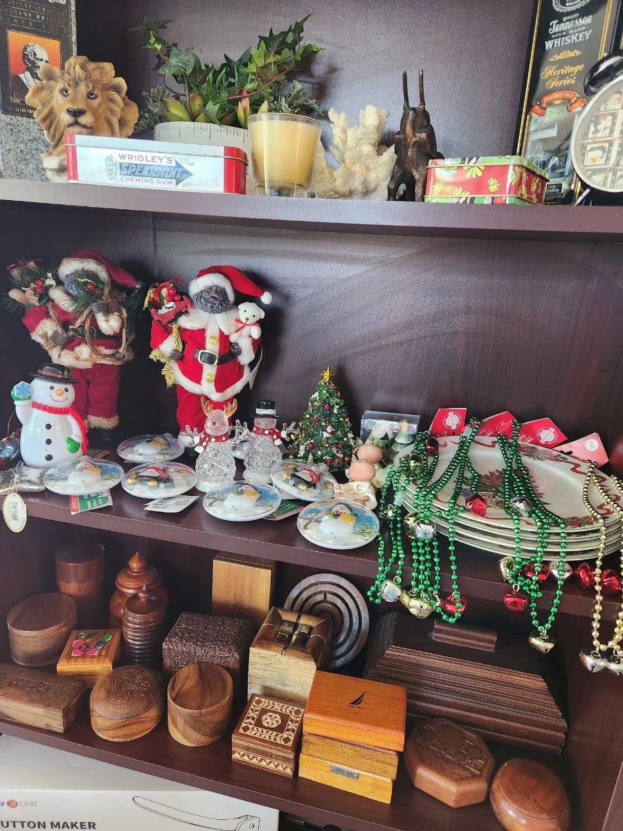 That Gal Estate Sales and Service photo 11