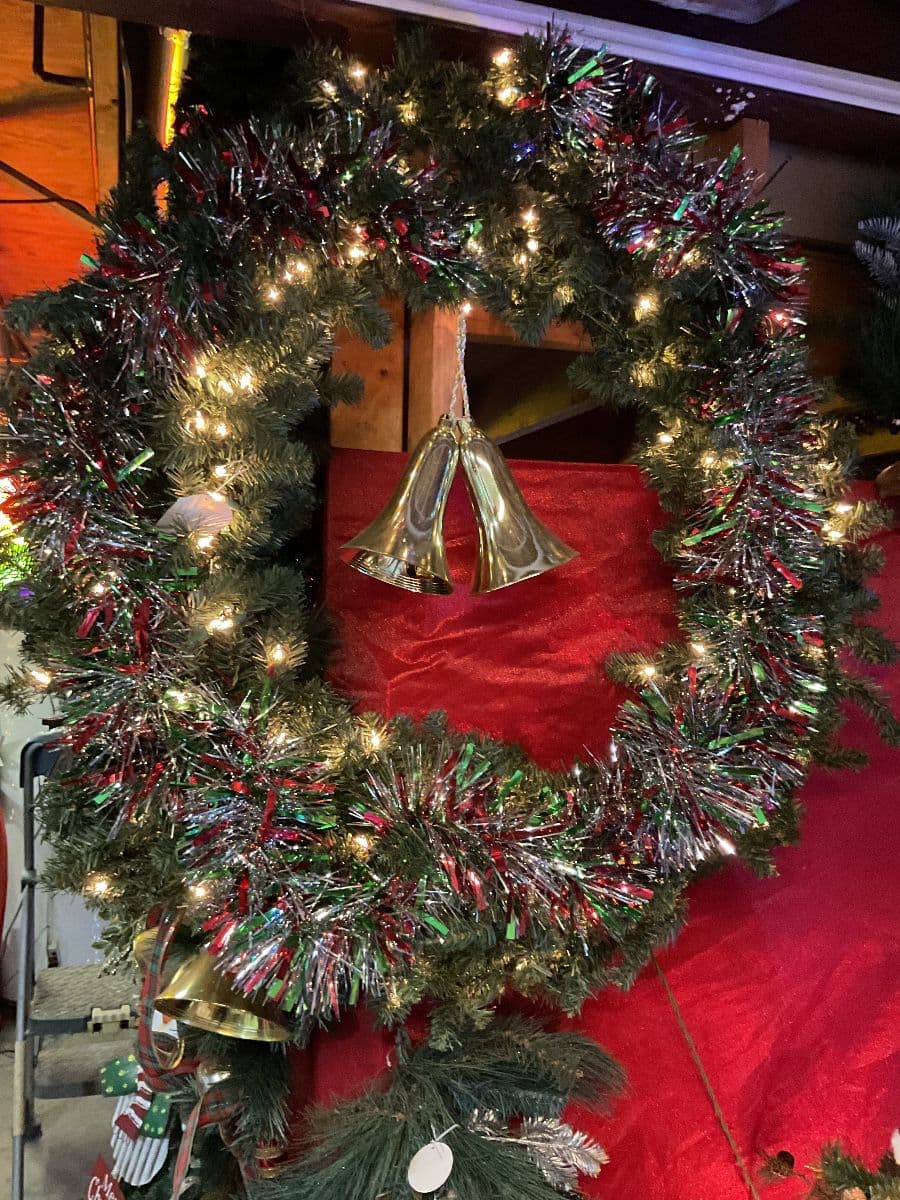 Holiday explosion, three floors by Mary Johnson photo 8