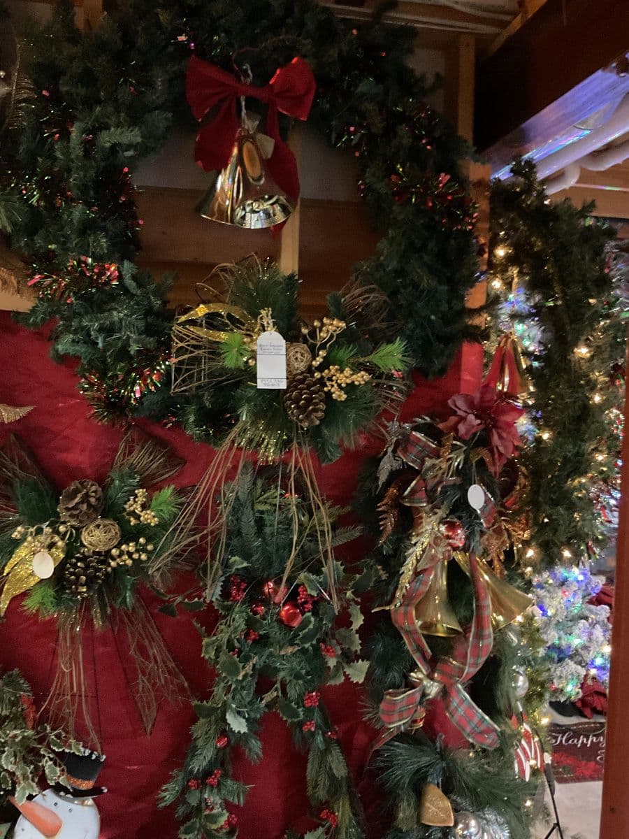 Holiday explosion, three floors by Mary Johnson photo 6