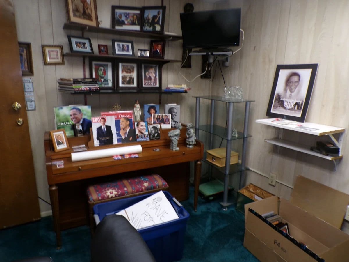 Fantastic Sacramento Estate Sale BY A Simple Solution Estate Sale Company photo 12