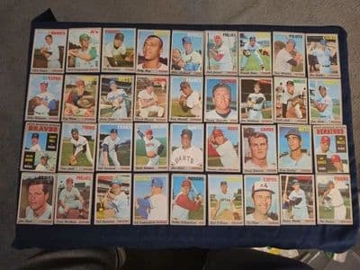 Vintage Baseball Cards - Sports Collectibles & Memorabilia photo 11