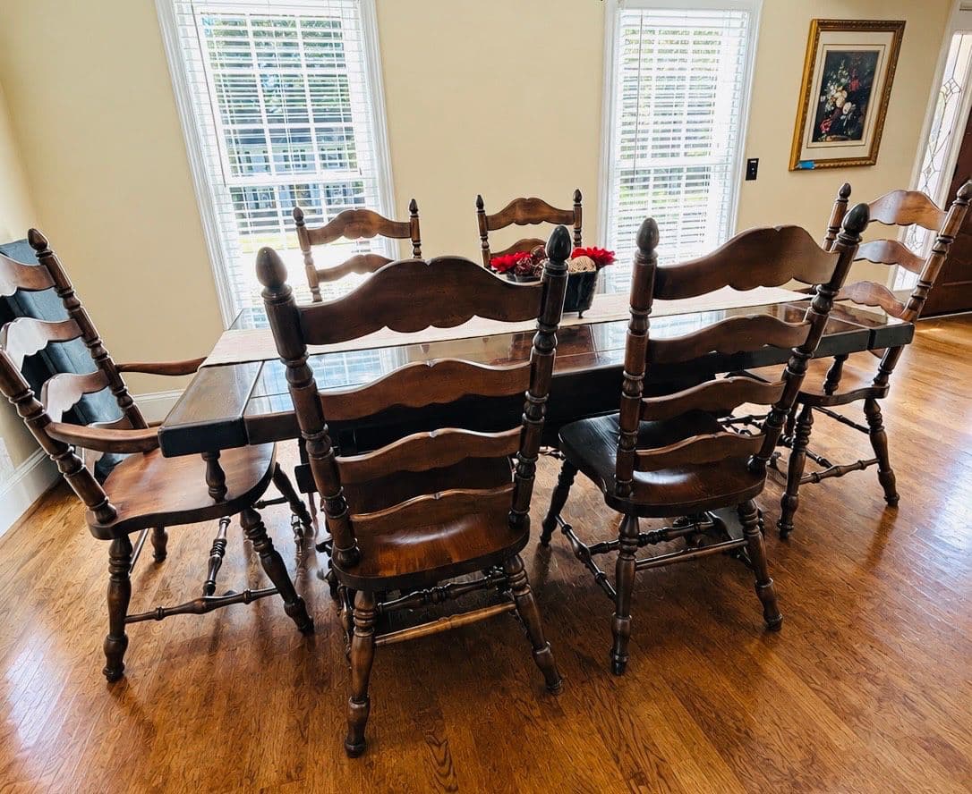 Donna Davis LLC Beautiful East Cobb Estate- full home photo 1