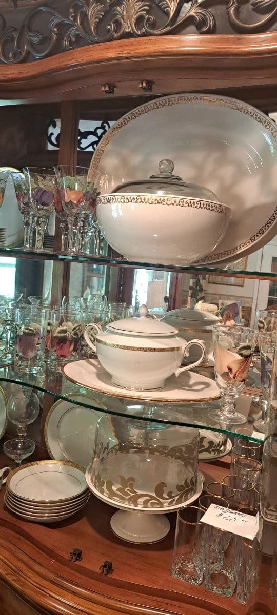 Johnson Estate Sale photo 6