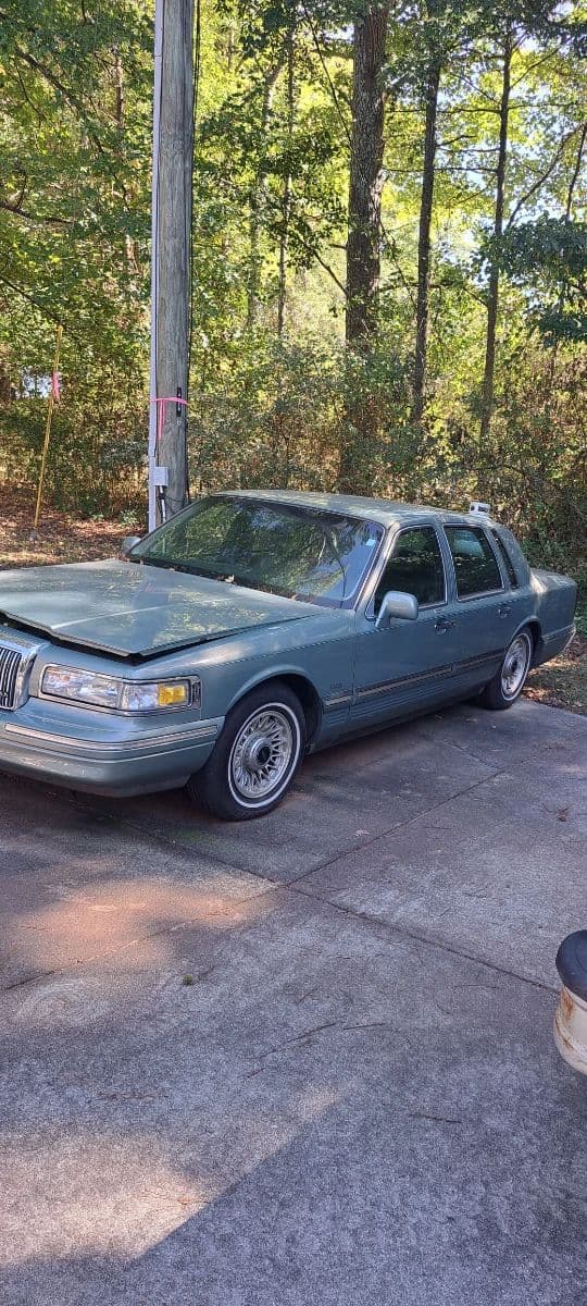 Johnson Estate Sale photo 2