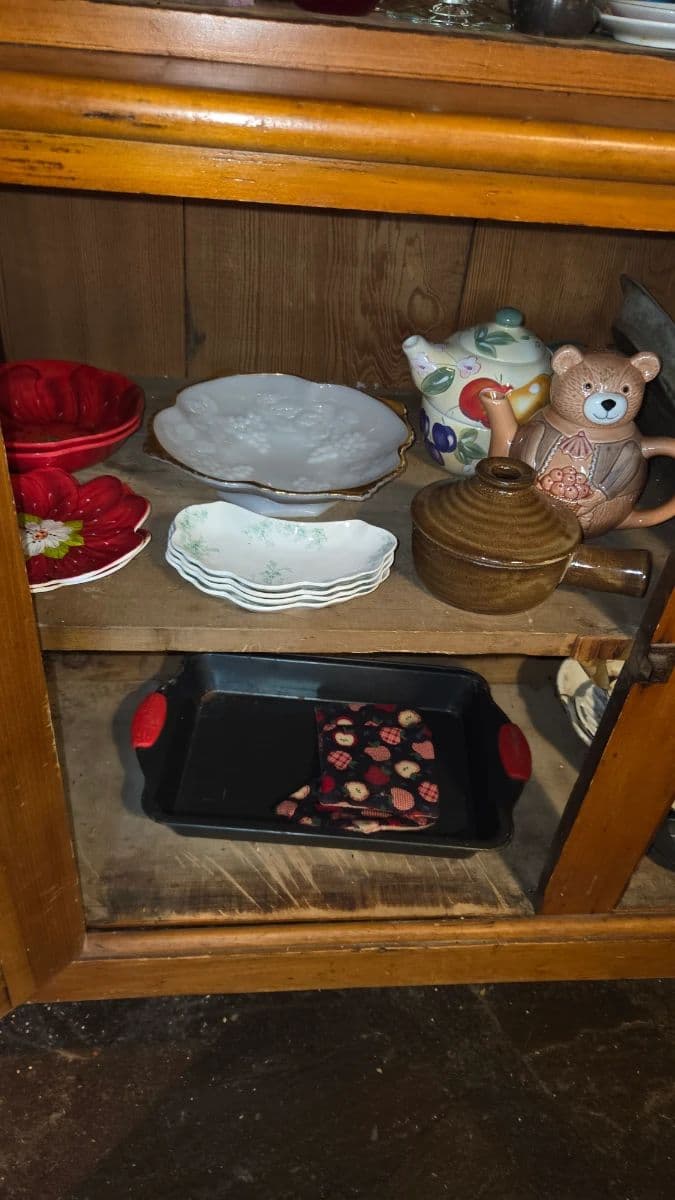 ESTATE SALE APPOINTMENT ONLY ON FRIDAU IN NORWICH photo 2