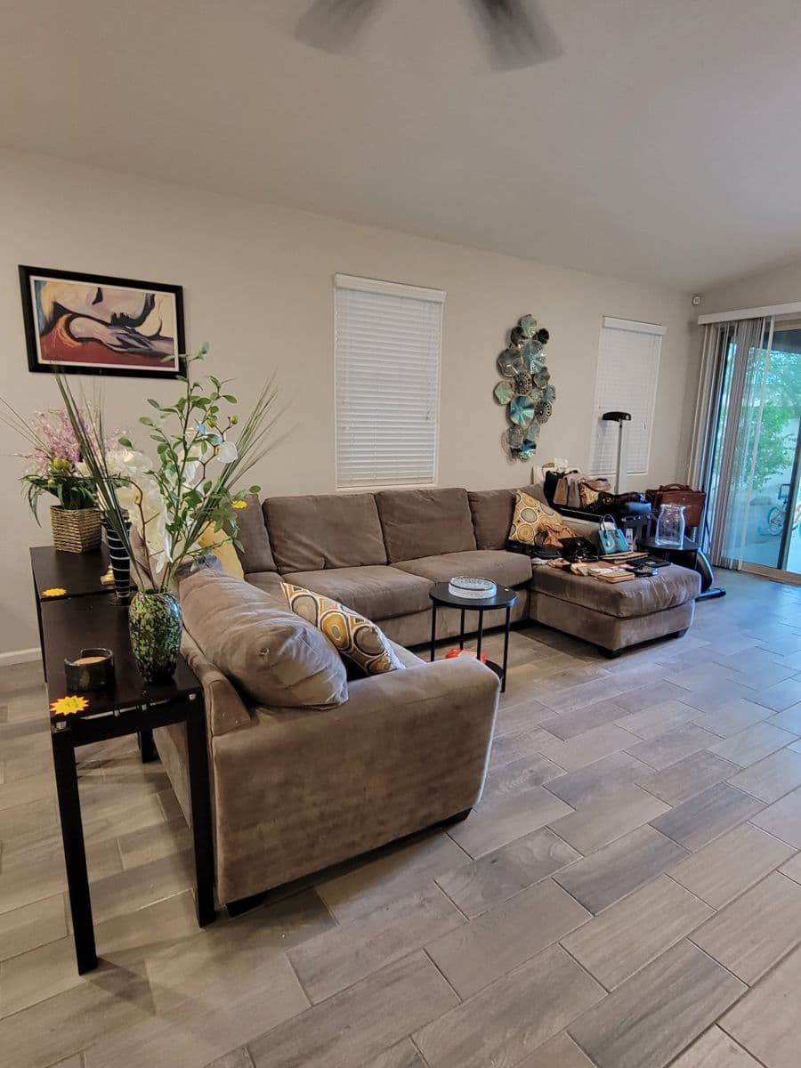 ADORABLE AND PRISTINE HOME WITH DESIGNER HANDBAGS AND MORE IN PHOENIX THIS WEEKEND!! photo 1