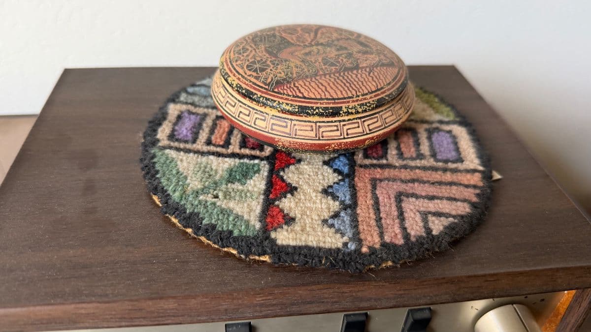 Blowout sale, mid-century furniture, jewelry, electronics, art, kitchen photo 4
