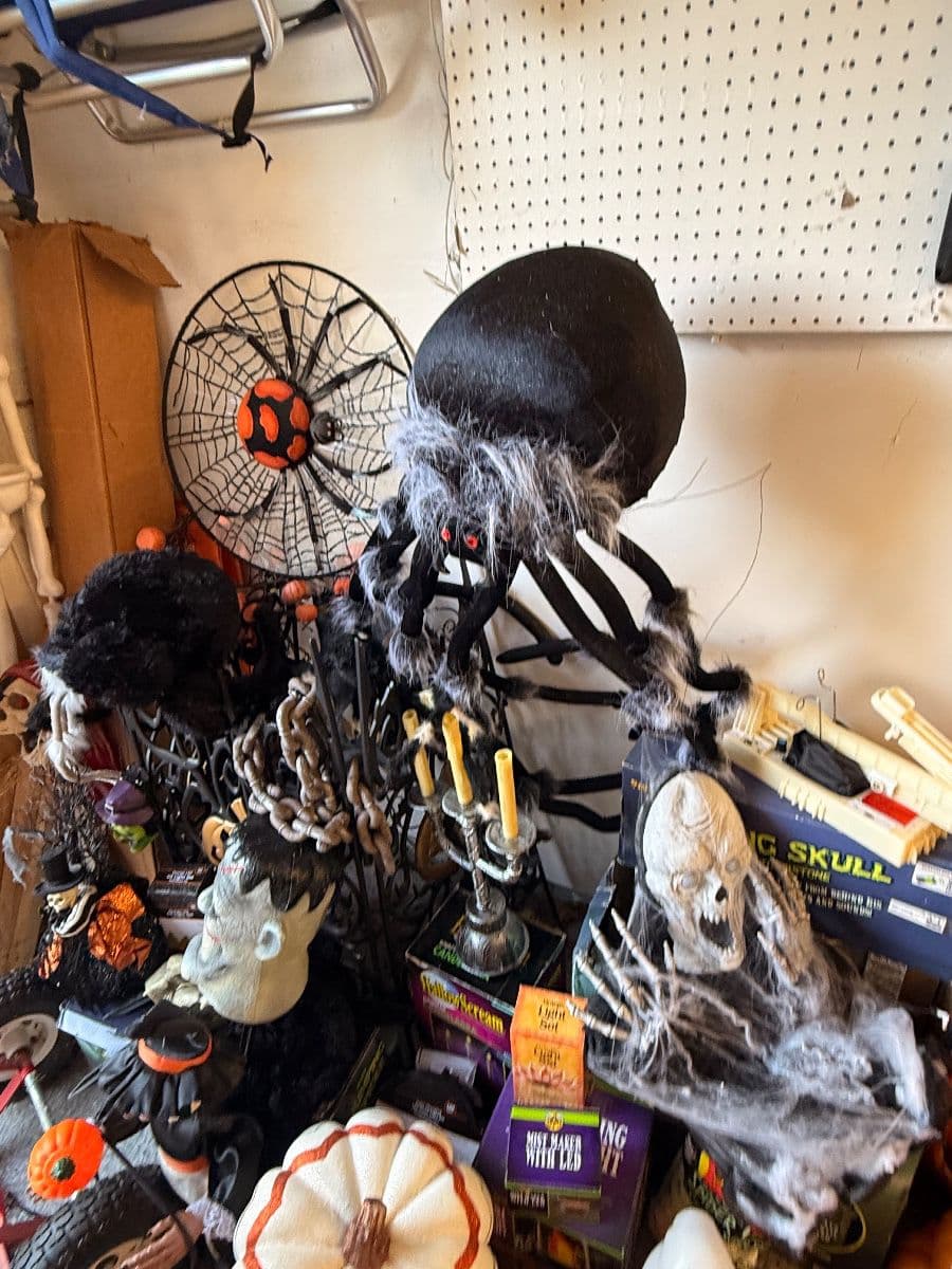 White Lake Estate Sale photo 3
