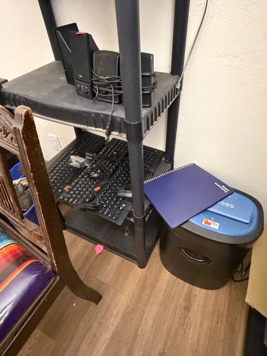 75% off everything LAST CHANCE MUST GO photo 11
