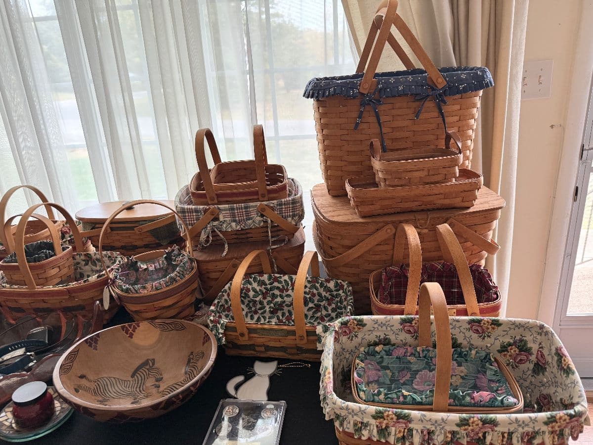 NEW PICS (10/26): Palmer Estate Sale photo 3