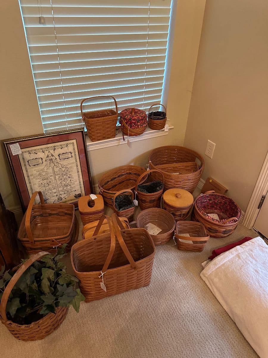 Huge Two House Estate Sale photo 10