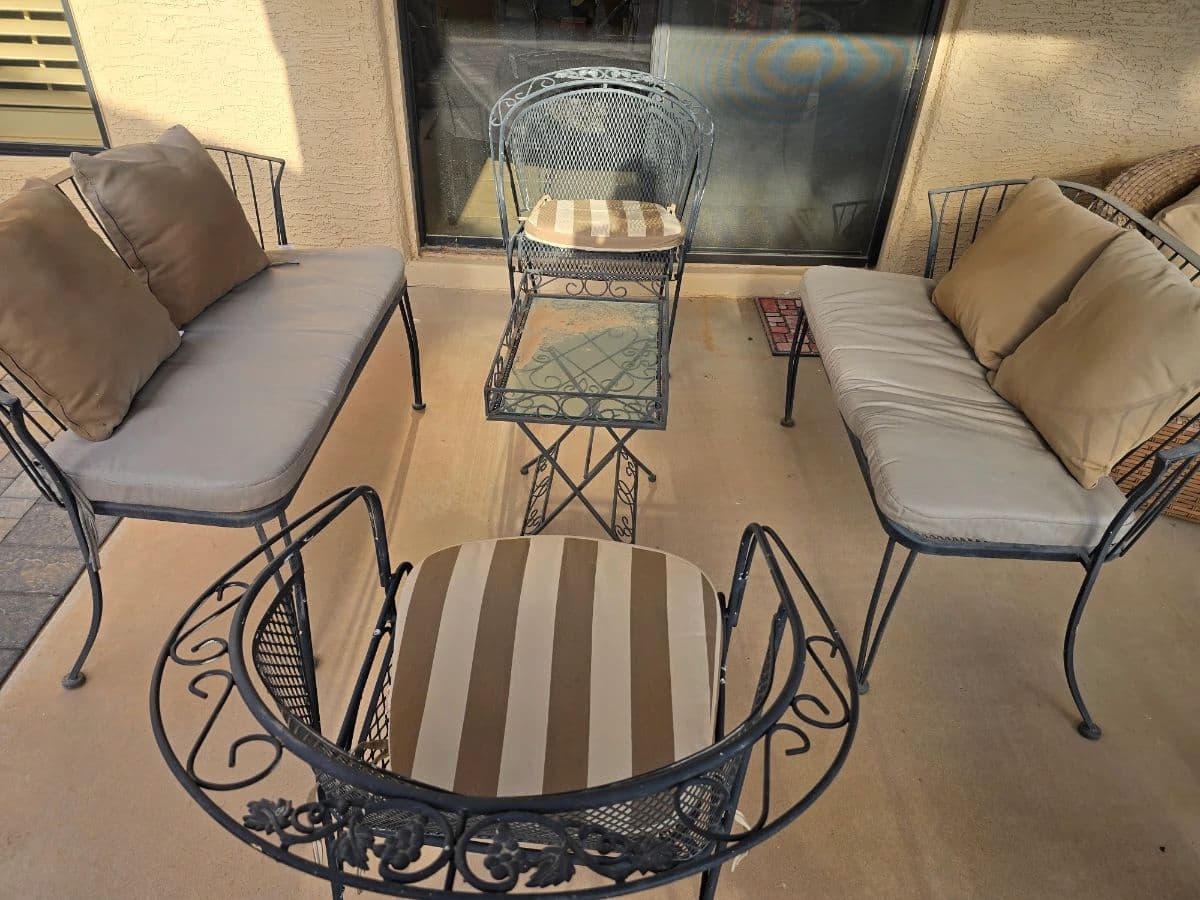 Husband and wife Estate sales photo 12