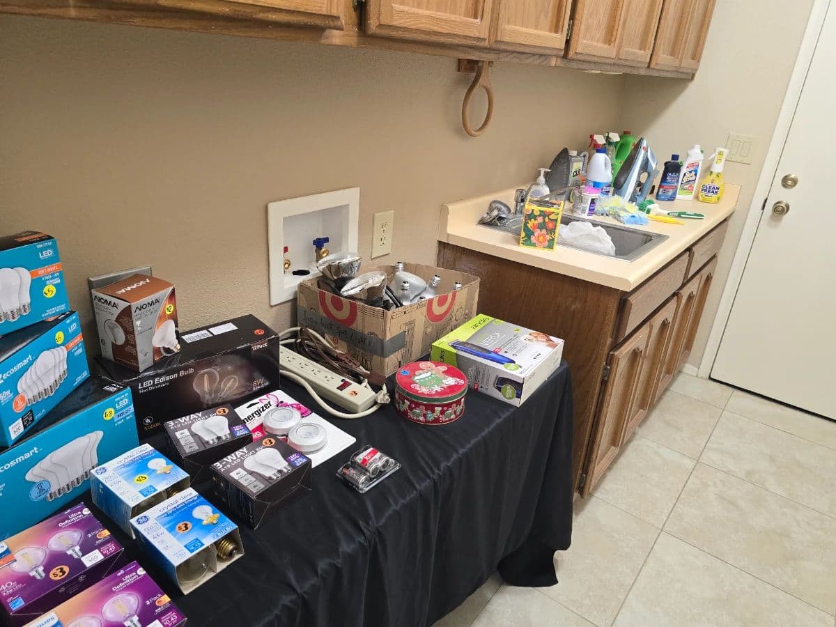 Husband and wife Estate sales photo 6