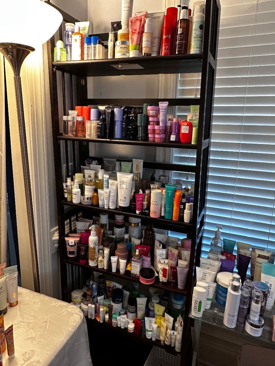 Glamour Galore! Beauty, Christmas & Everything in Between. photo 5
