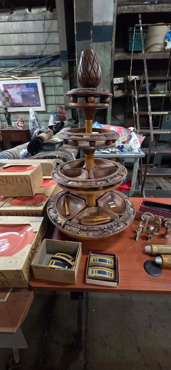 Enola 1 of a Kind Estate Sale photo 8