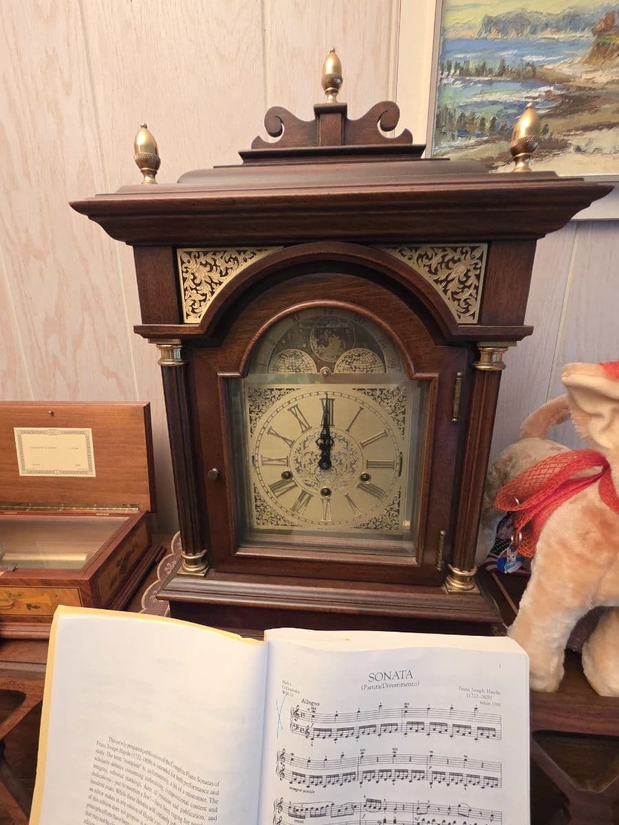 MCM FINDS, CLOCKS, TOOLS & TREASURES GALORE ESTATE SALE photo 11