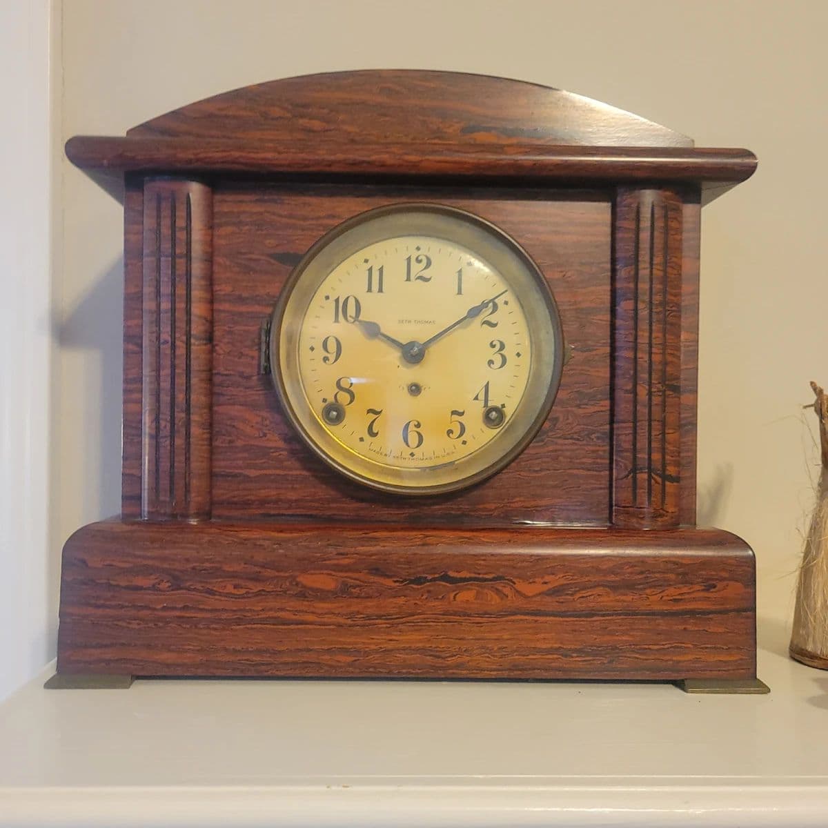 Cozy Decor and Collectibles Clean Out photo 9