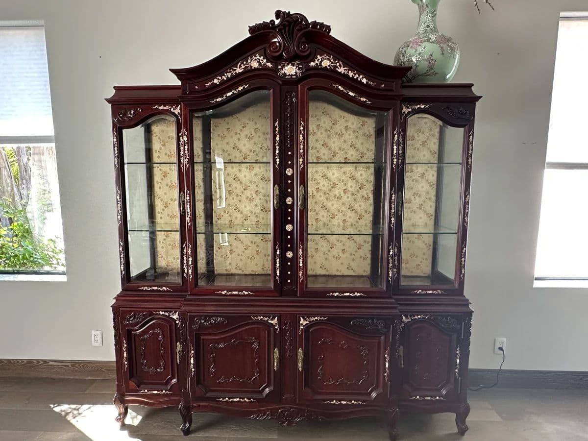 estate sales photo 4