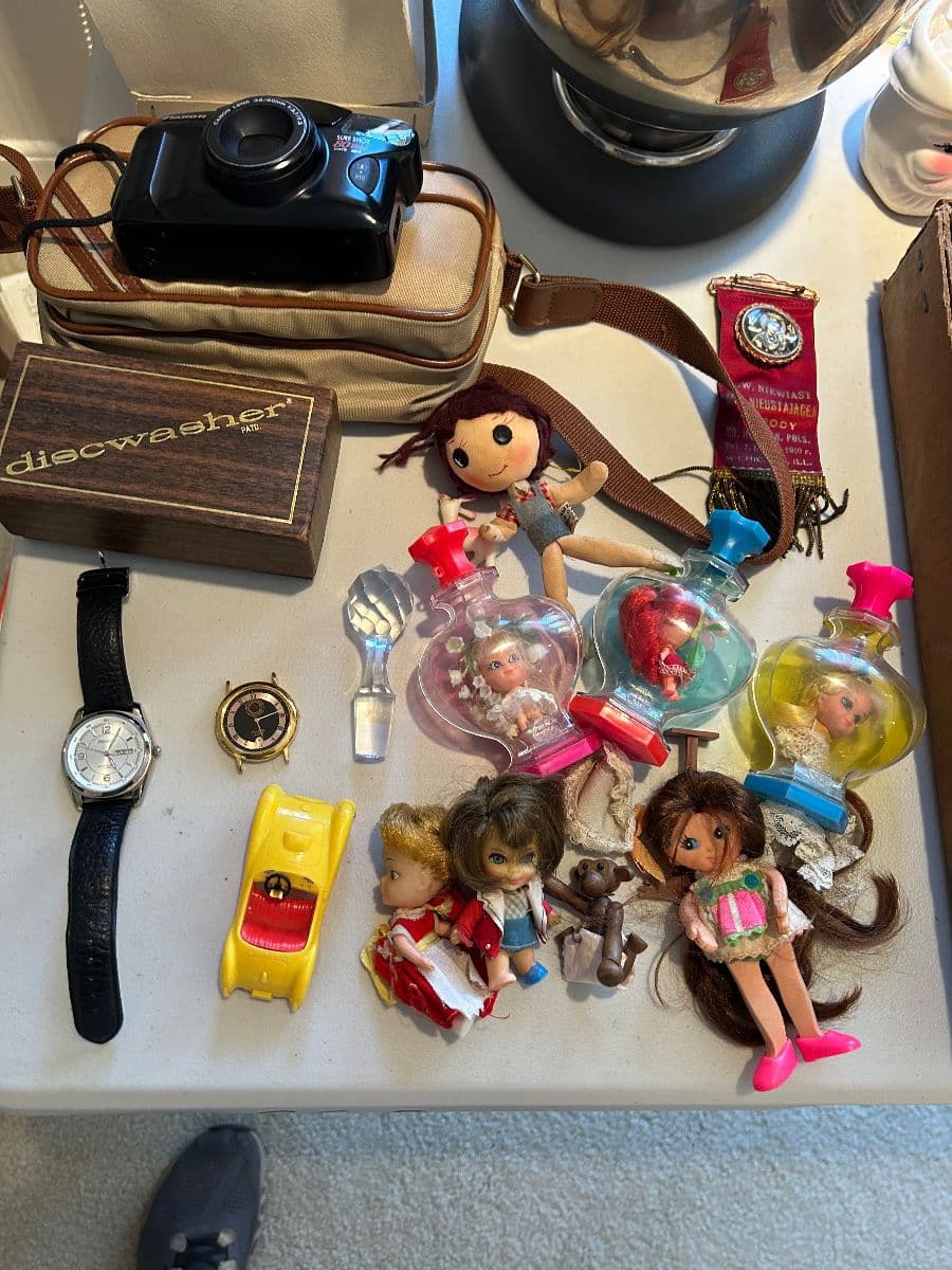 Furniture, Christmas, Knick Knacks, And MORE! photo 2