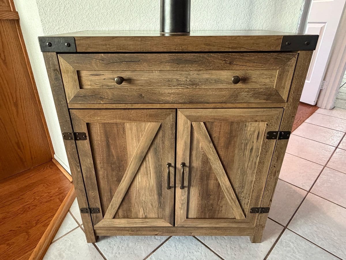 Beautiful Spotless Surprise Coyote Lakes Estate Sale by Radiant Estate Sales photo 8