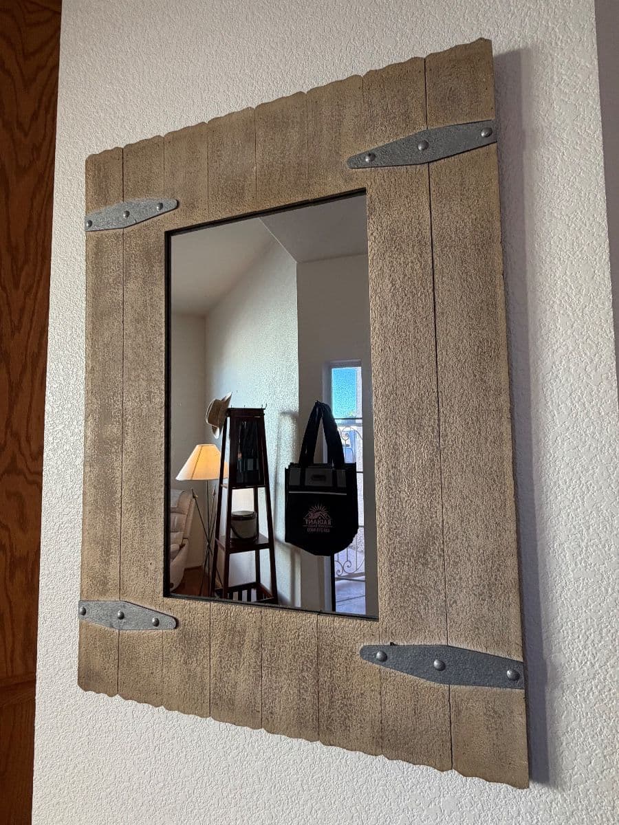 Beautiful Spotless Surprise Coyote Lakes Estate Sale by Radiant Estate Sales photo 6