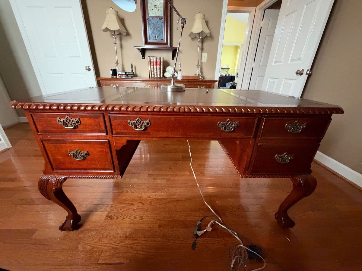 Beautiful Antiques in Bellevue! photo 7