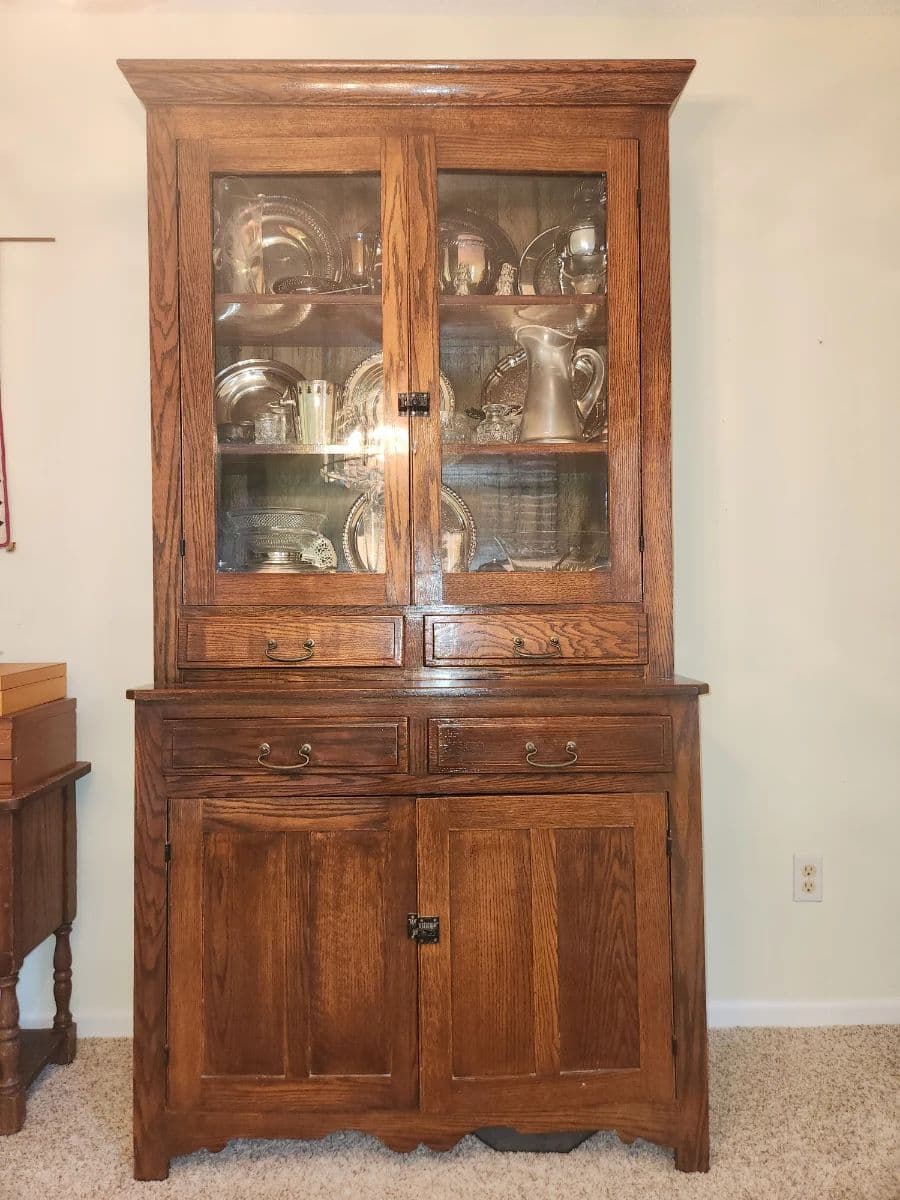 Blue Moon Sylvania Sales Event! Large Condo With Great Items And Selections! photo 3