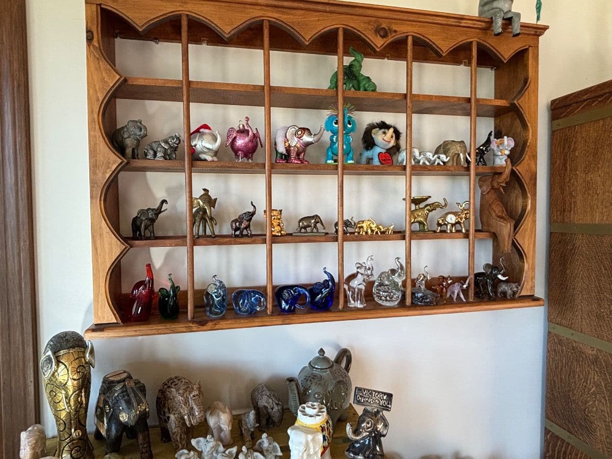 Massive Antique, Collectibles & Craft Sale photo 4