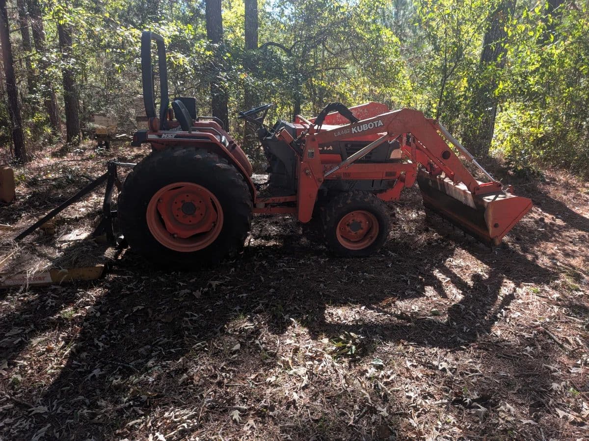 CONYERS COUNTRY ESTATE WITH GUNS ,KUBOTA BUSH HOG photo 2