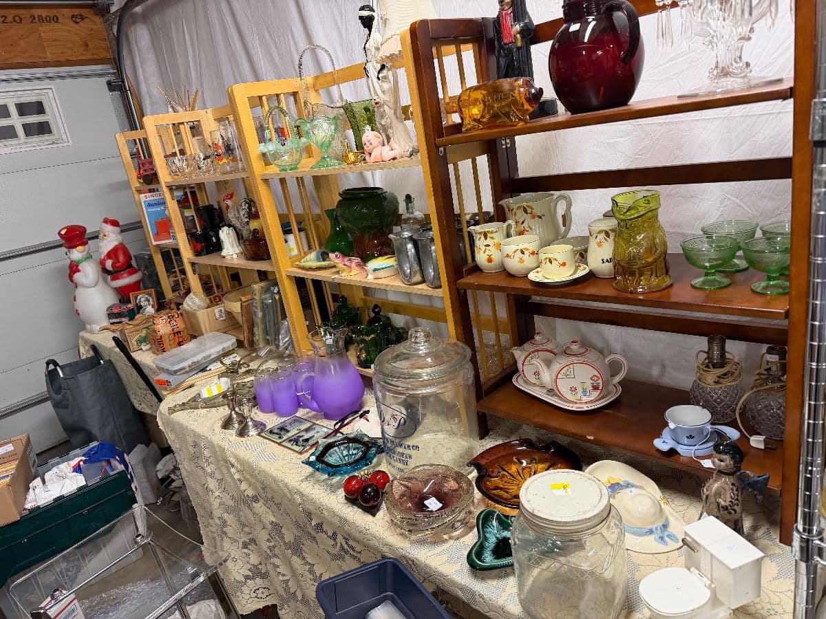 Antiques, Vintage, and Desirable Things photo 1
